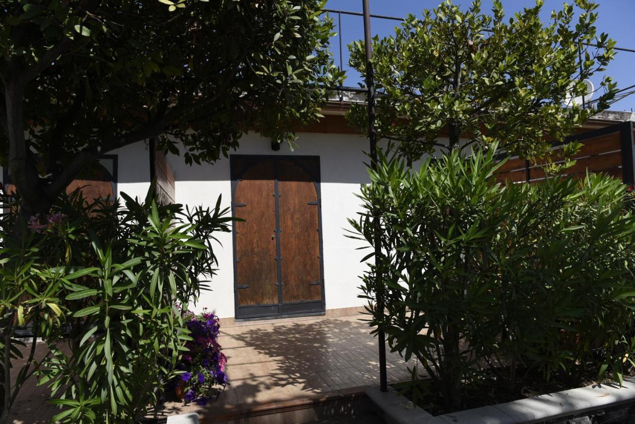 villa Amelie Fondachello  Buitenkant foto